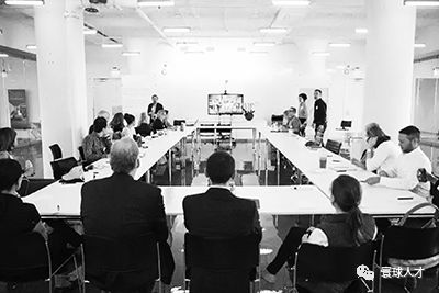 創(chuàng)新引擎與專(zhuān)業(yè)設(shè)計(jì) 美國(guó)發(fā)展路徑的雙輪驅(qū)動(dòng)